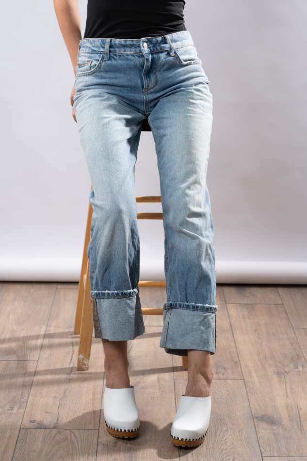 כפכפי עץ מילנה לבן