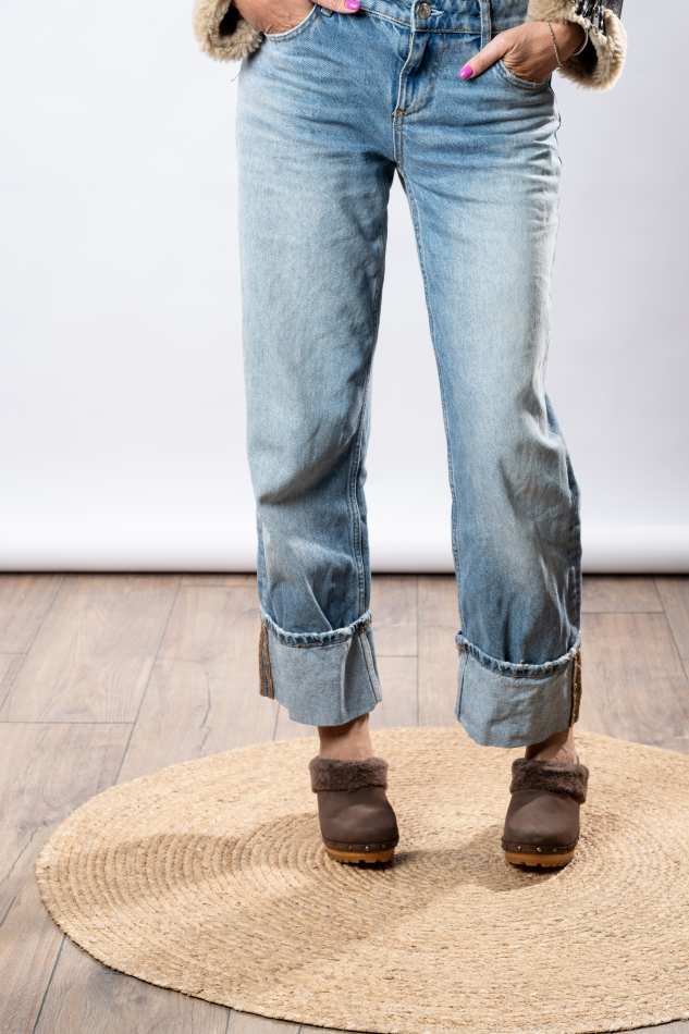 קבקבי עץ רונה פרווה חום גבוה