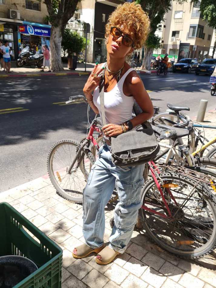 כפכפי עץ פיפ טו ירוק זית