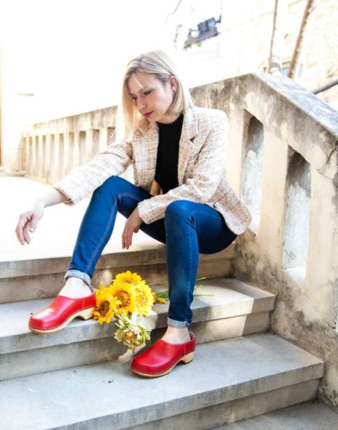 כפכפי-עץ-אדומים-סגורים-קרולינה-אדום