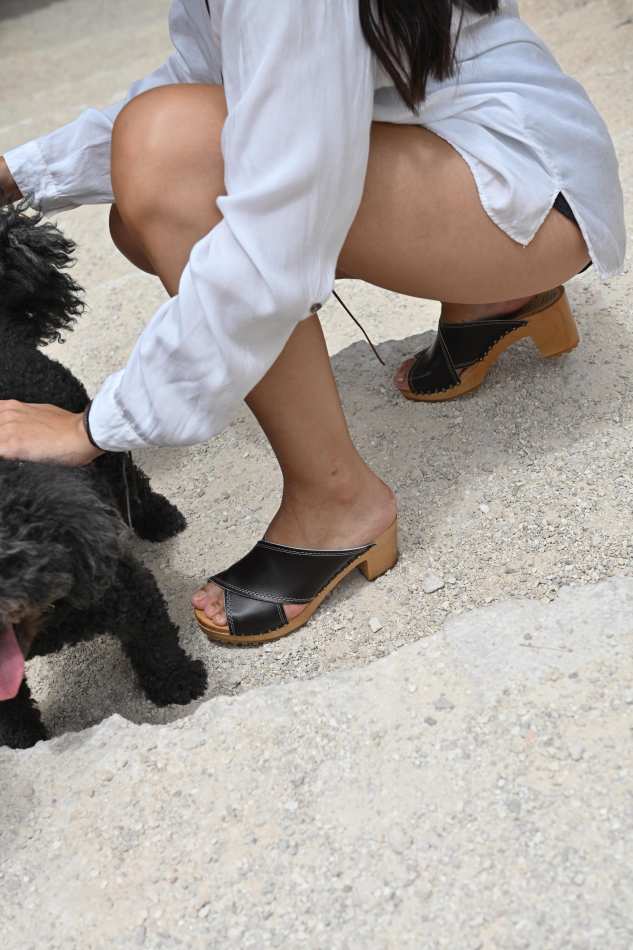 כפכפי עץ רונה קבקב איקס