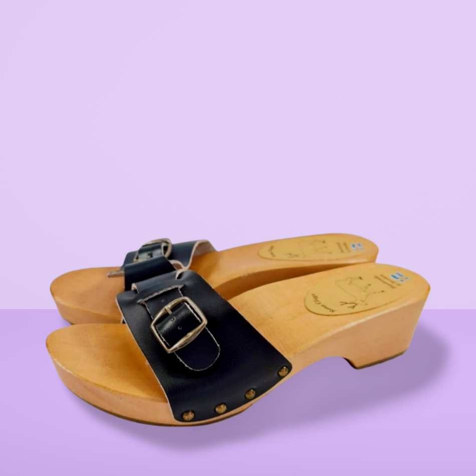 אוליביה שחור קבקבי העץ של רונה