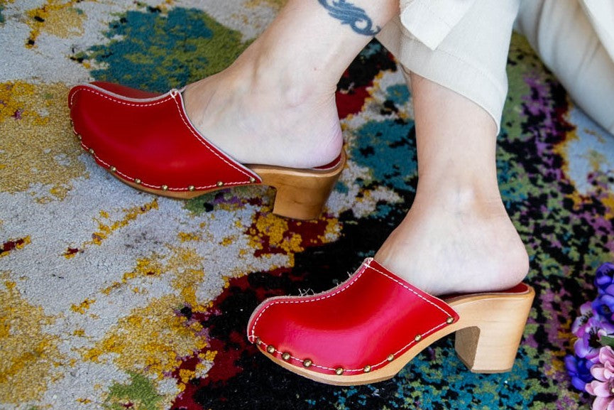 אסטלה אדום קבקב עם תפר באמצע