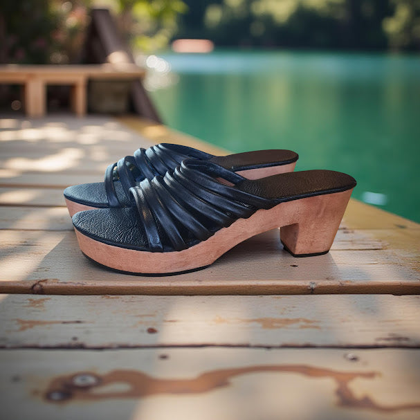 אתנה שחור פסים 3