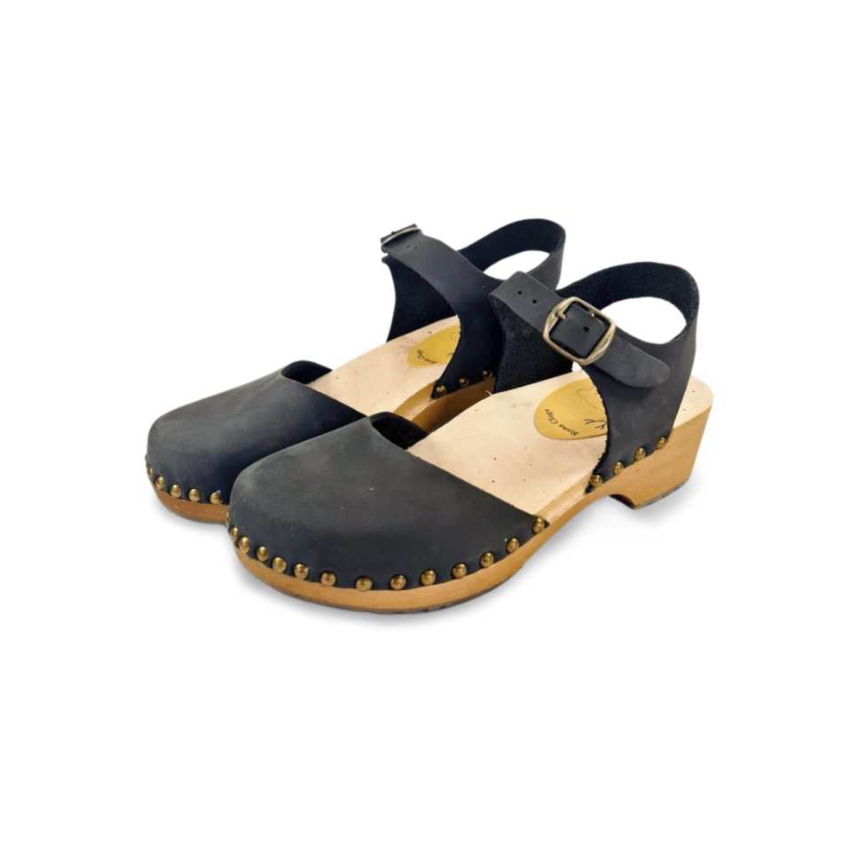 כפכפי עץ בובה אפור