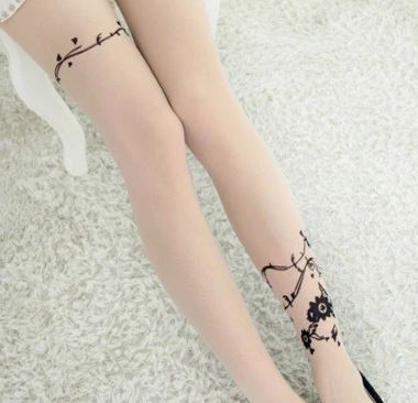 גרביון קעקוע תייל