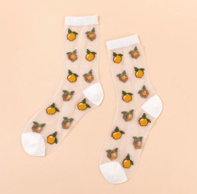 גרביים עם לימונים