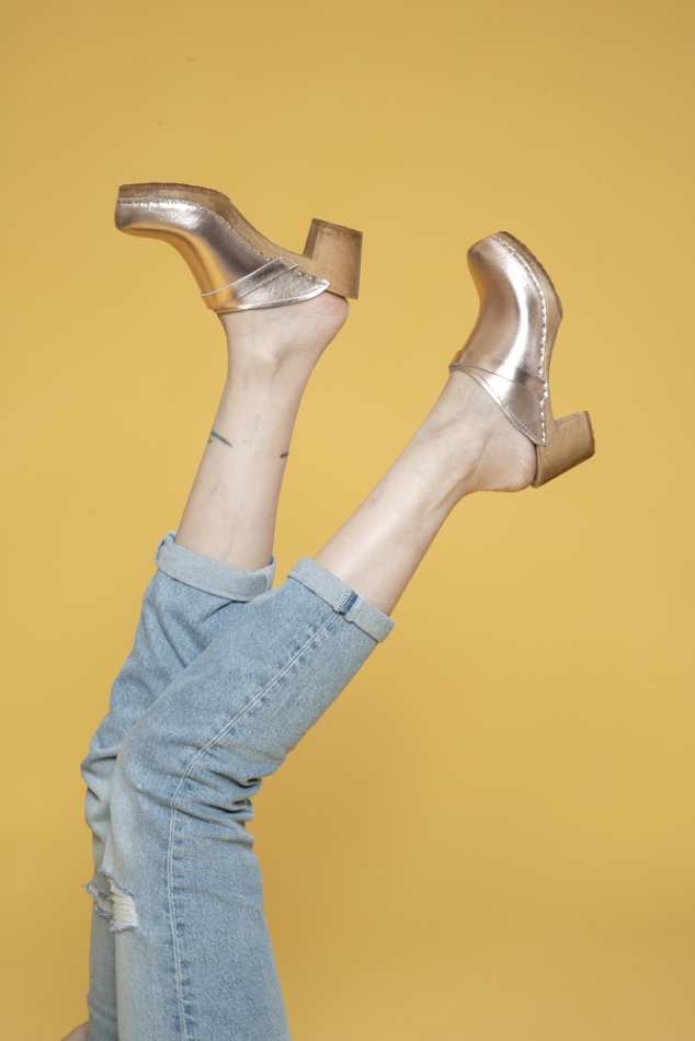 קבקבי עץ זהב ורוד