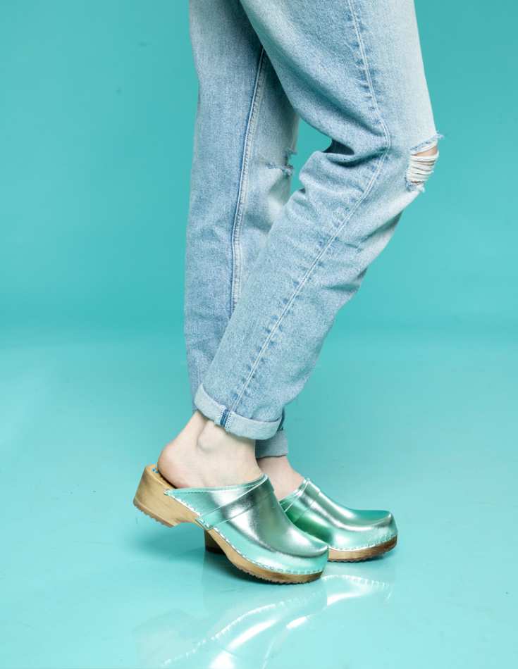 כפכפי עץ רונה מנטה מטאלי