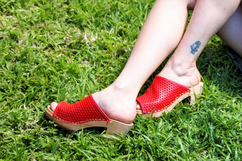 פיפ טו אדום חורים