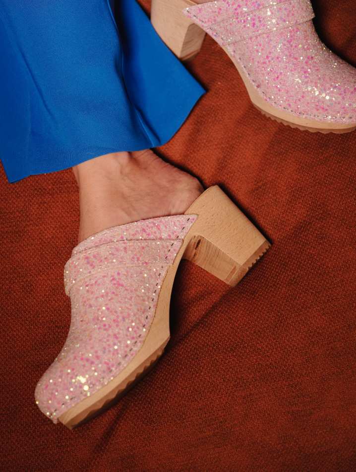 קבקבי עץ פנטזי ורוד