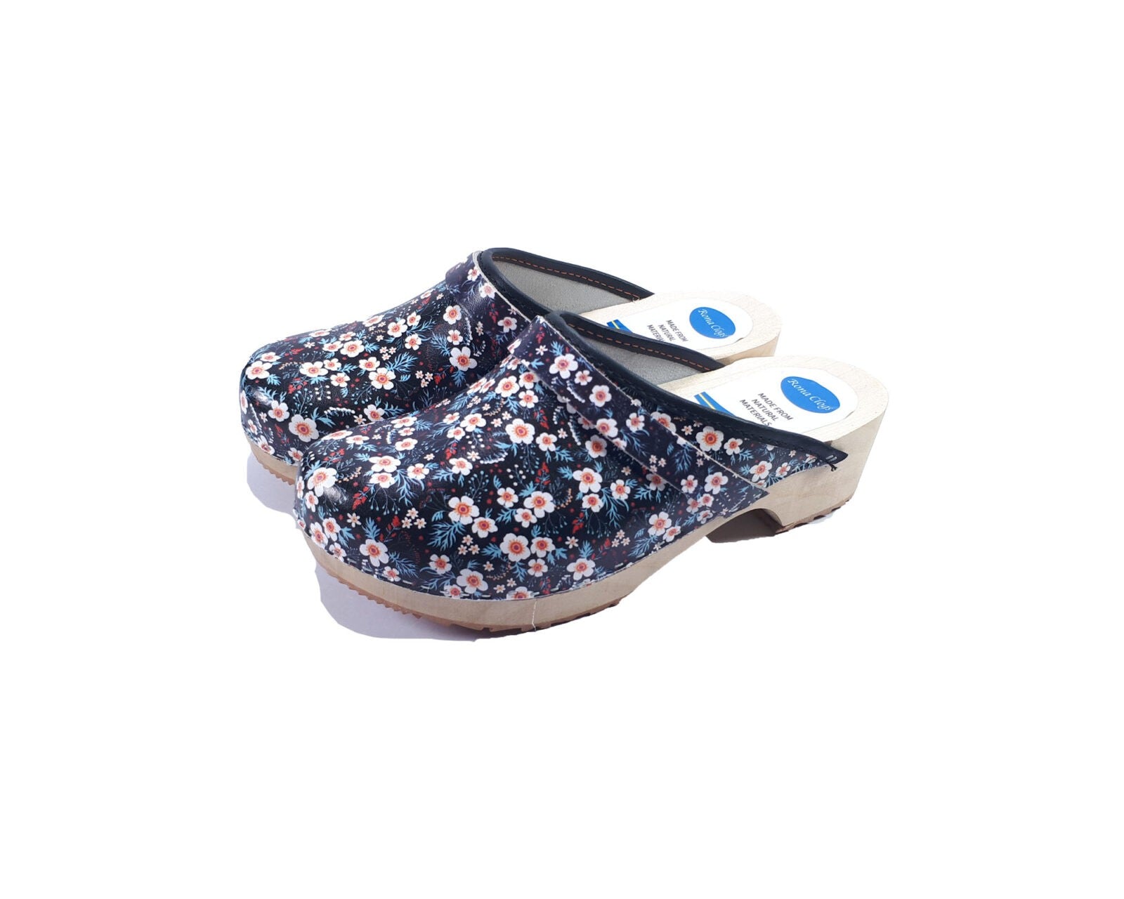 קבקבי עץ פרחים רקע שחור