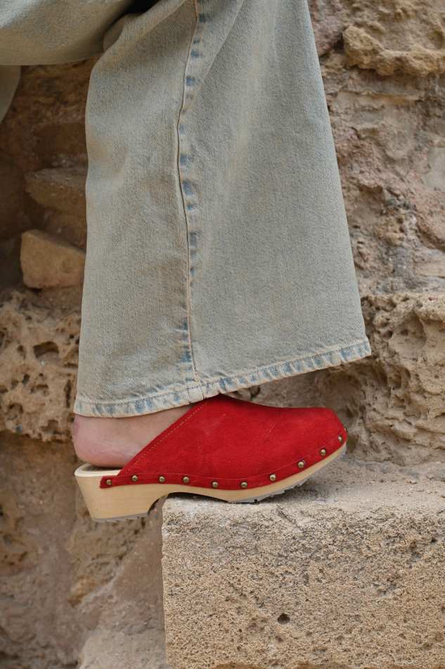 כפכפי עץ רונה כפכפים אדומים