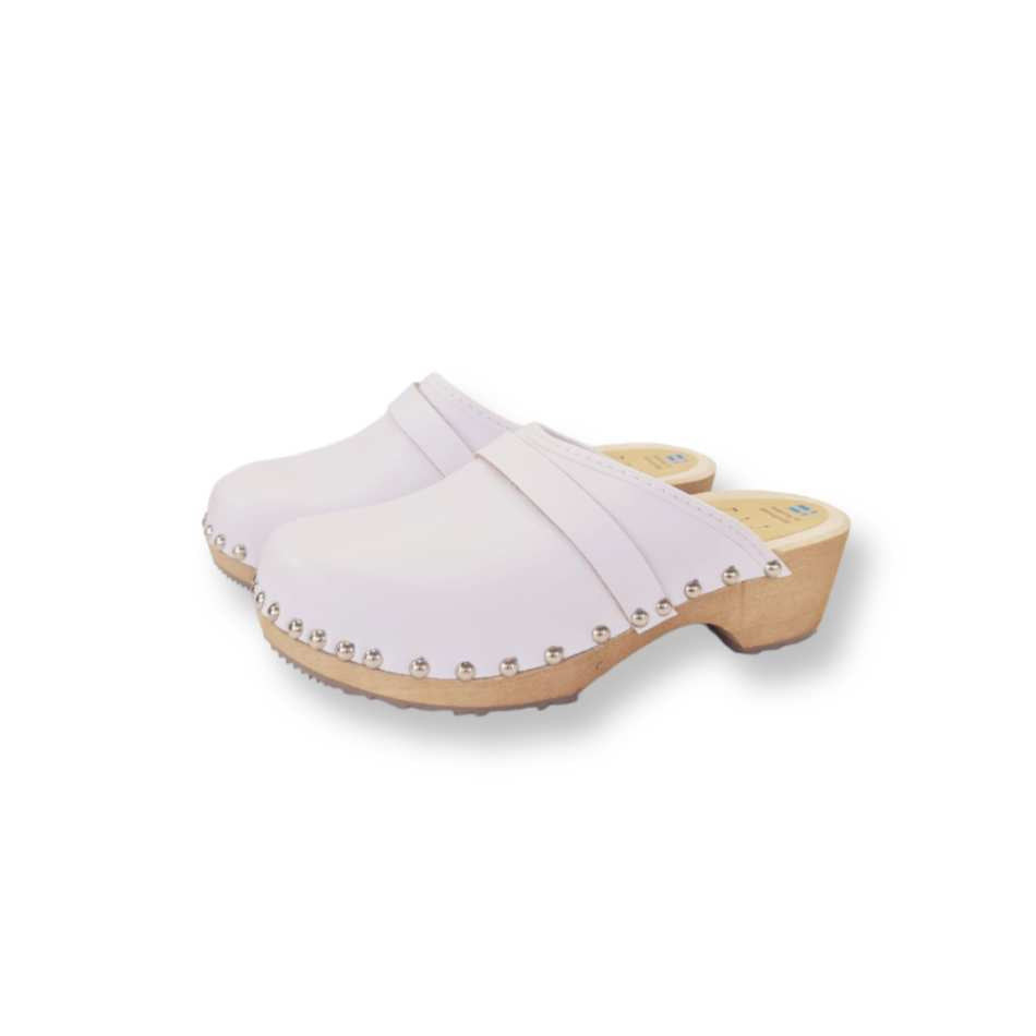 קבקבי עץ לבן ניטים