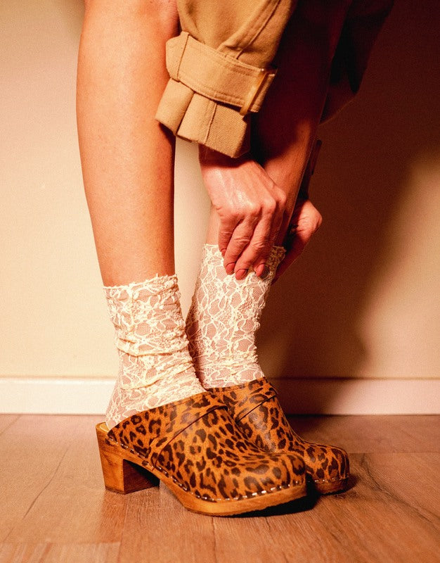 קבקבי עץ נמר גבוה מנומר