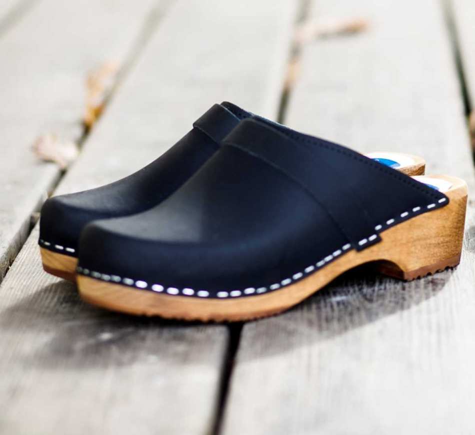 קבקב שחור מט עקב בינוני