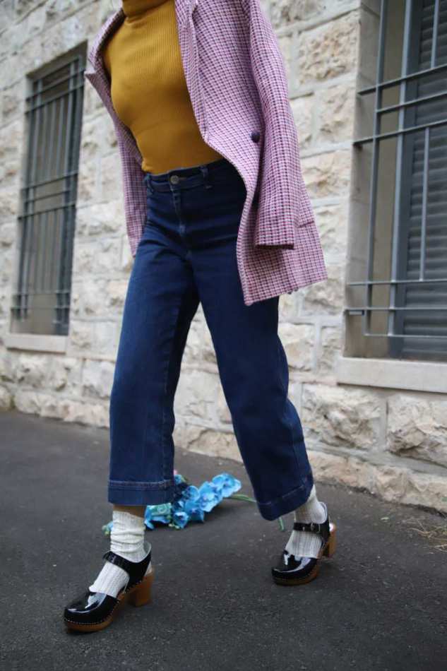 קבקבי עץ בובה שחור לק