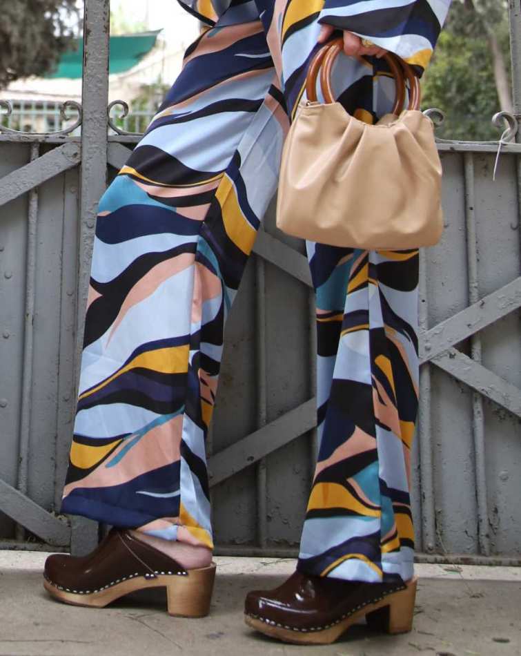 קבקבי עץ חום לק