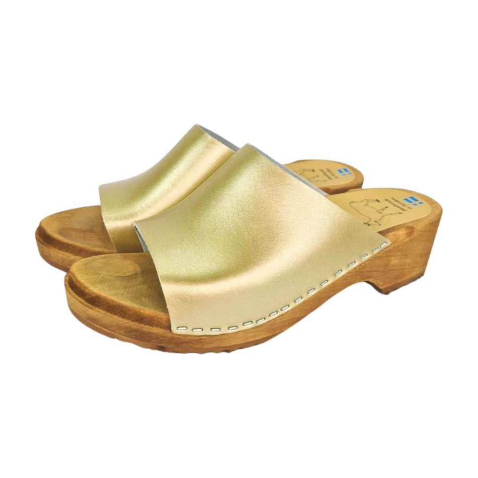 כפכפי עץ פיפ טו שמפניה