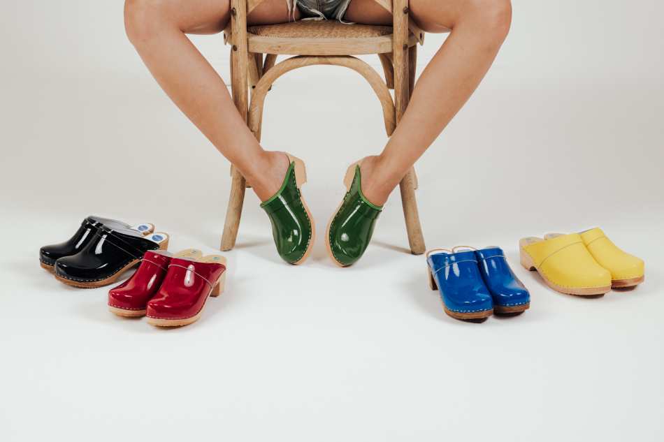 קבקבי עץ ירוק לק