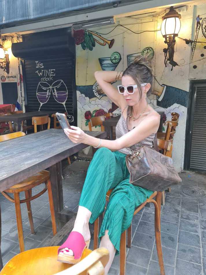 קבקב פיפי טו אדום גבוה