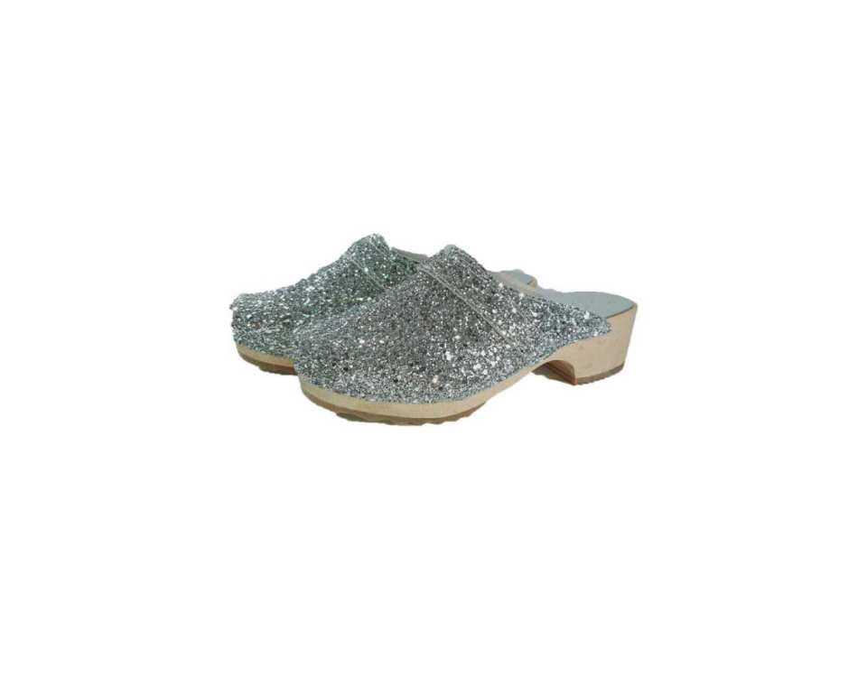 קבקבים נוצצים כסף