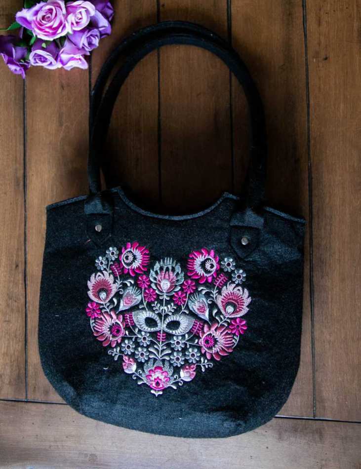 תיק רקום בינוני פרחים ורודים