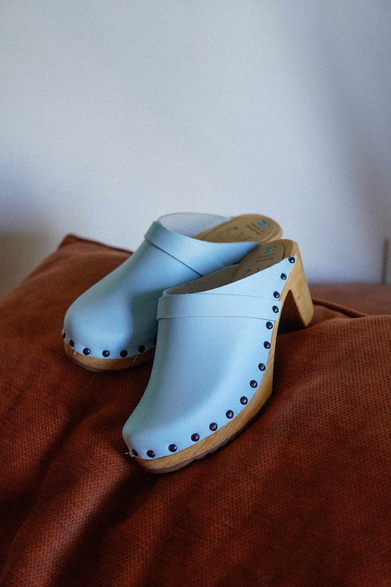 כפכפי עץ רונה