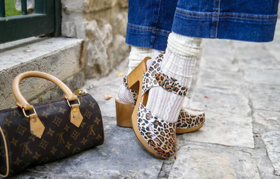 קבקבי עץ דגם בובה מנומר