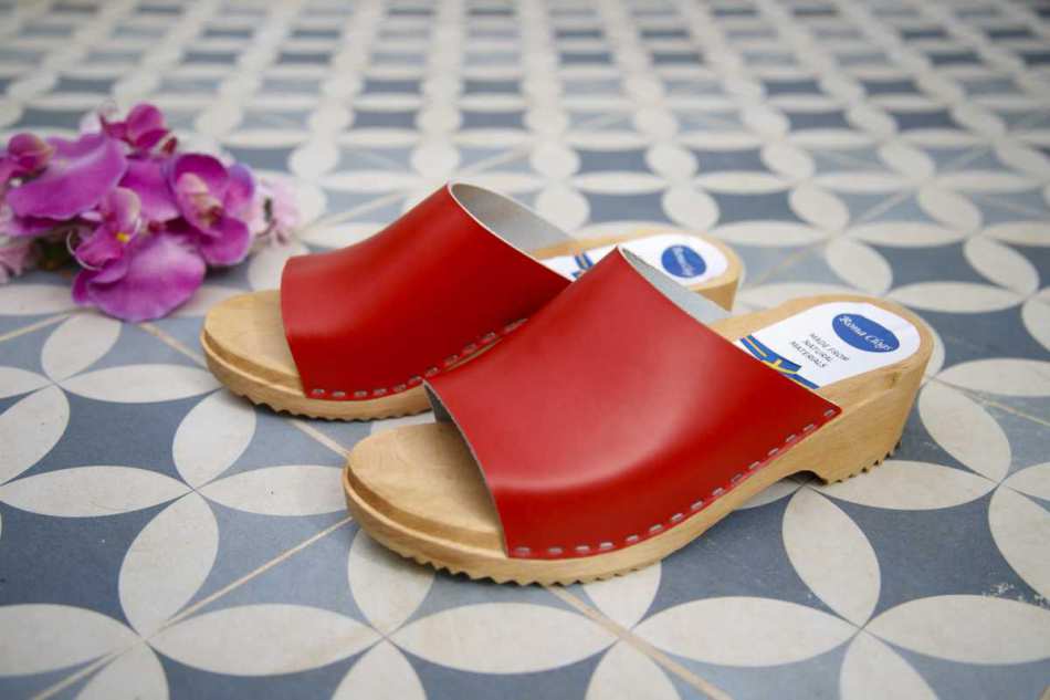 rona clogs פיפ טו אדום