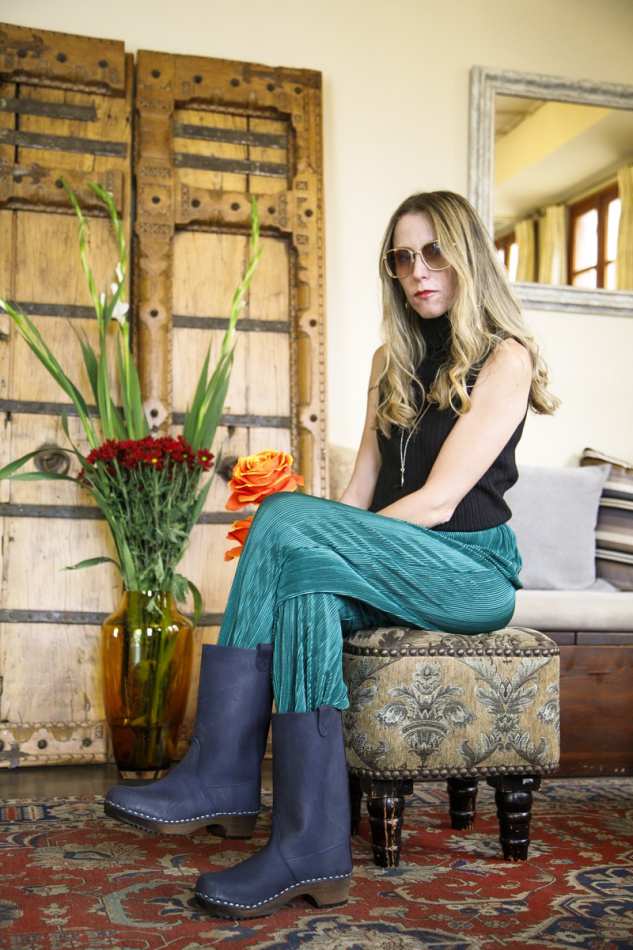 מגפיים כחולים