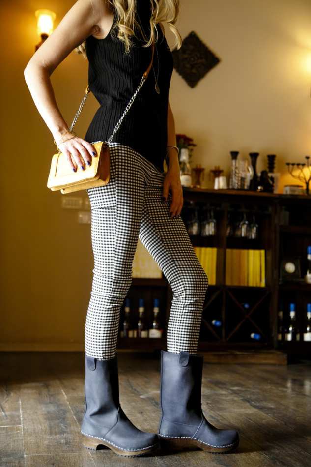 מגפיים כחול נייבי רונה קלוגס