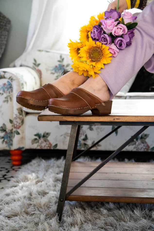 קבקבי עץ רונה חום אגוז