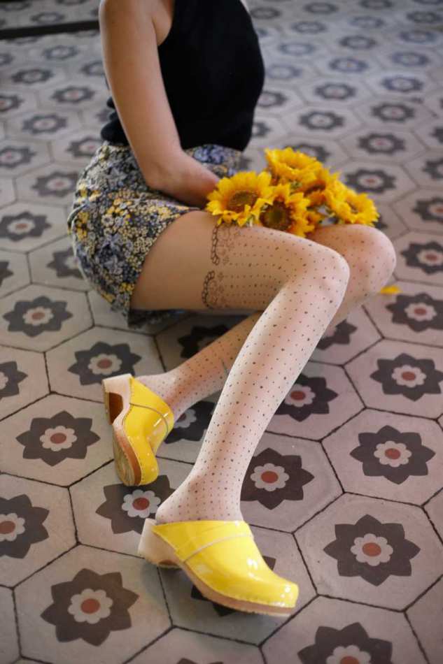 קבקבי עץ צהוב לק RONA CLOGS