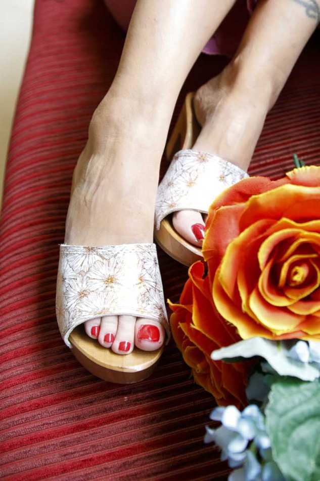 קבקבי העץ של רונה