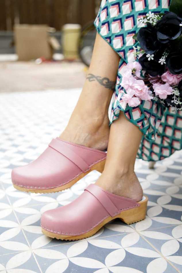 RONA CLOGS קבקבי עץ ורודים