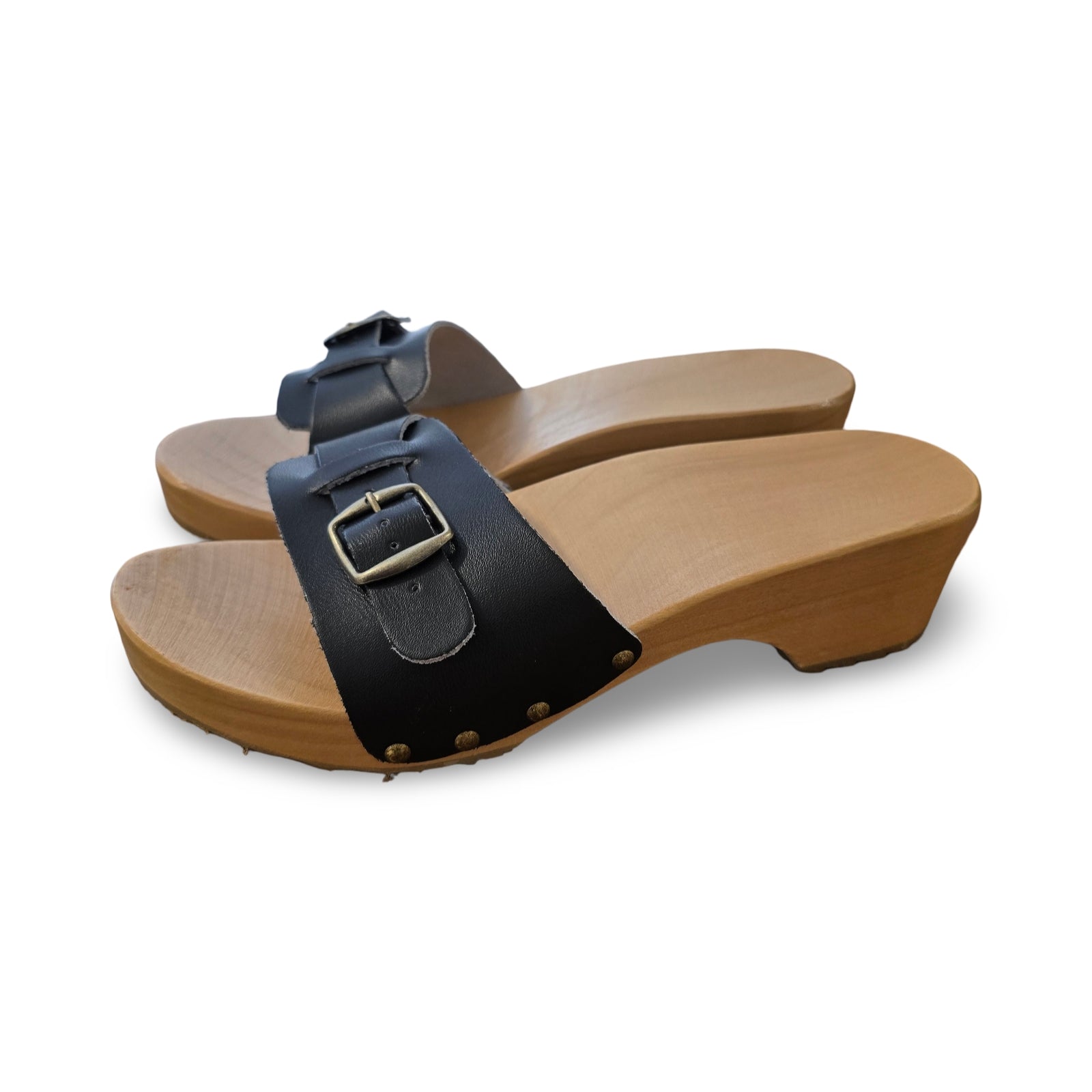 קבקבי עץ אוליביה שחור