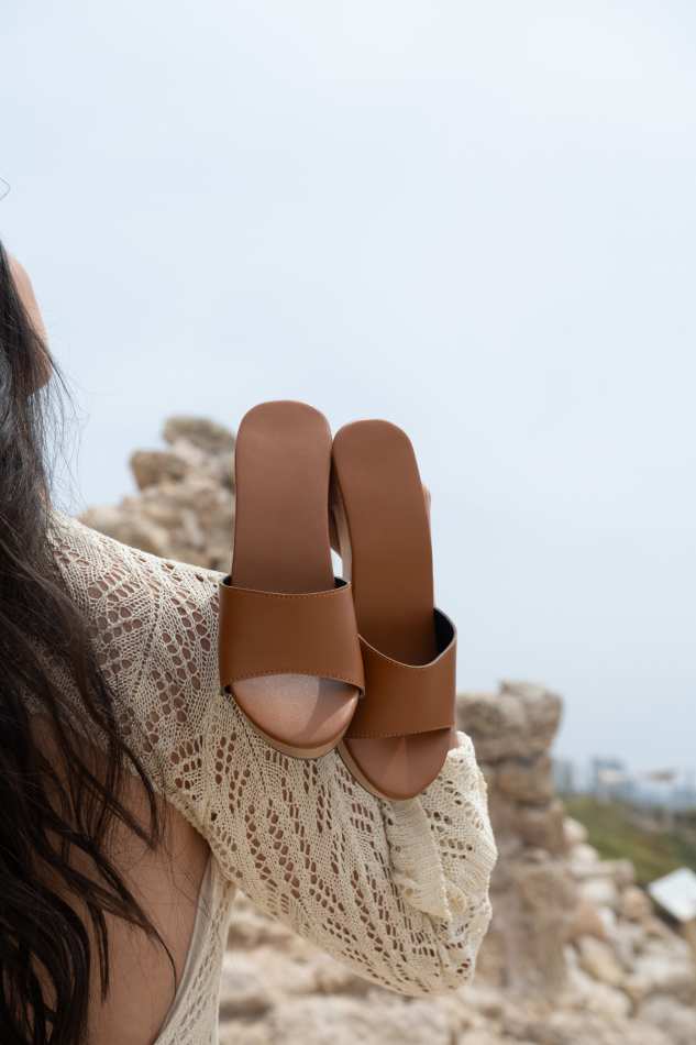 קבקבי עץ בילי קאמל