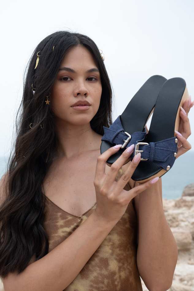 קבקבי עץ גינס לוטוס