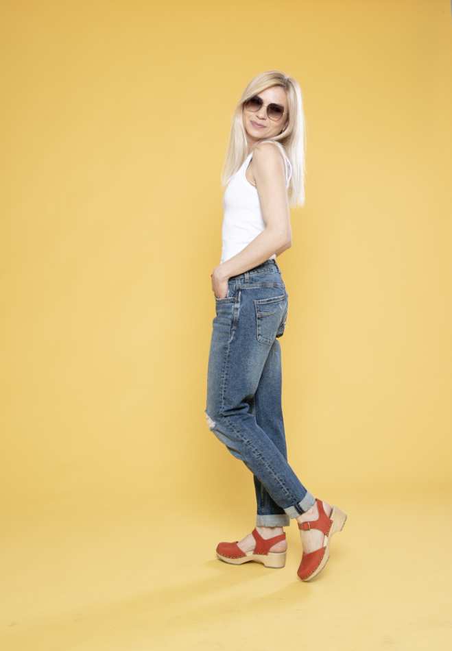 כפכפי העץ של רונה