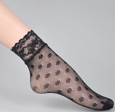 גרביים תחרה שבדית