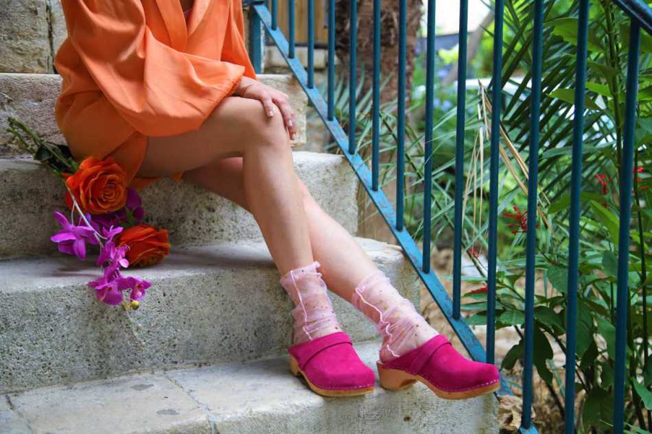 כפכפי עץ ורוד פוקסיה