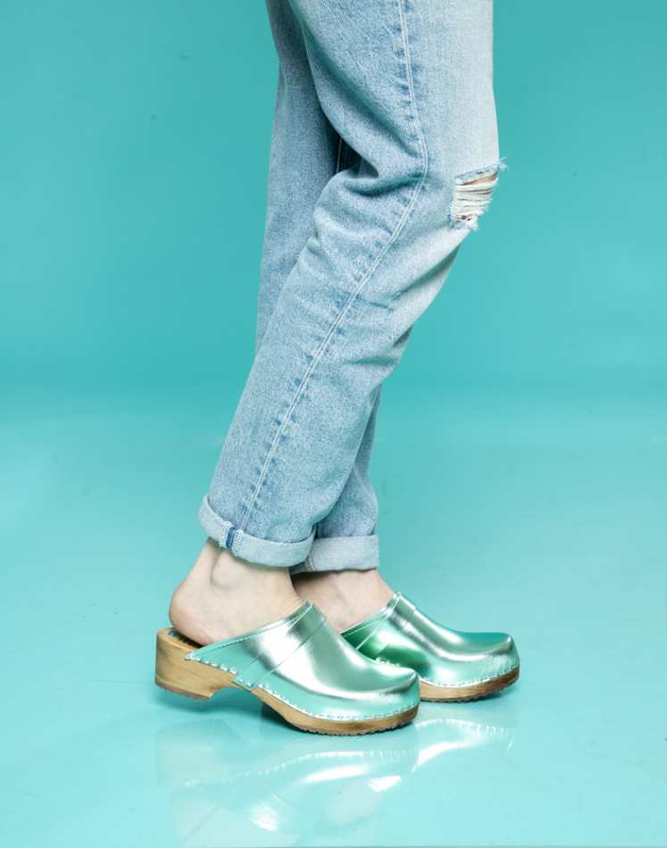 כפכפי עץ רונה מנטה מטאלי