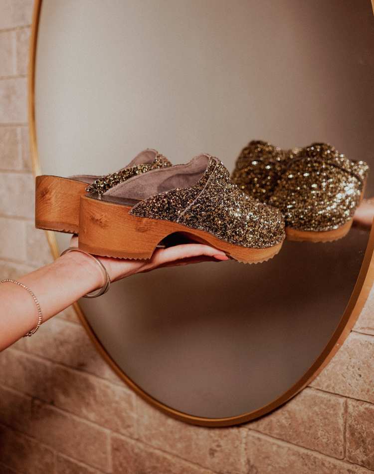 פנטזי אורו זהב שחור