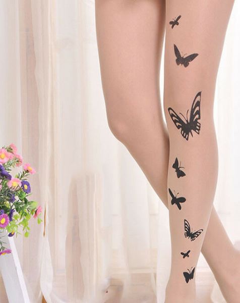 גרביונים הדפס פרפרים