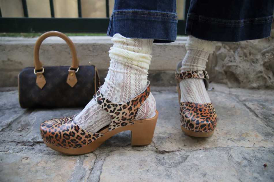 גרביים סרוגים