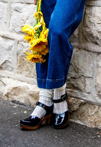 קבקבי עץ בובה שחור לק גבוה