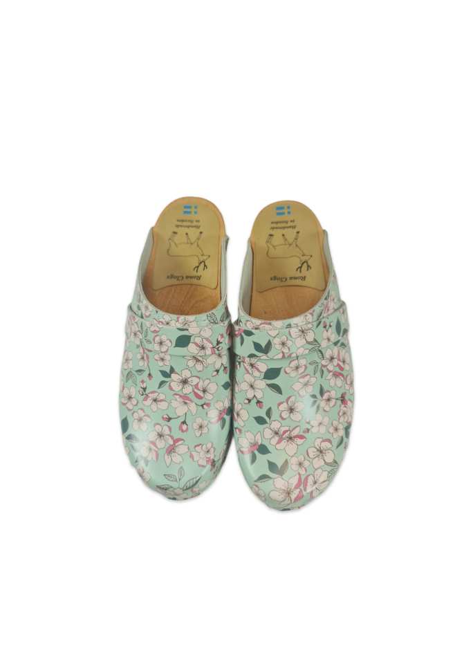 קבקבי עץ רונה