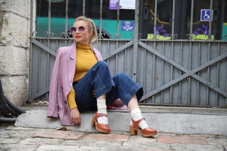 קבקבי עץ בובה חום טבעוני