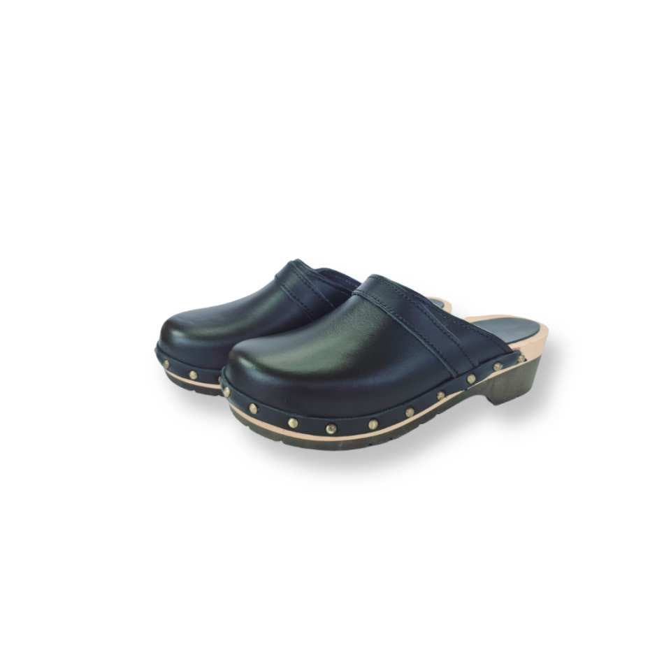 קבקב שחור ניטים מיוחד